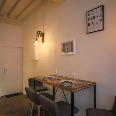 Le Marais - Charlot - De Caractere * Paris